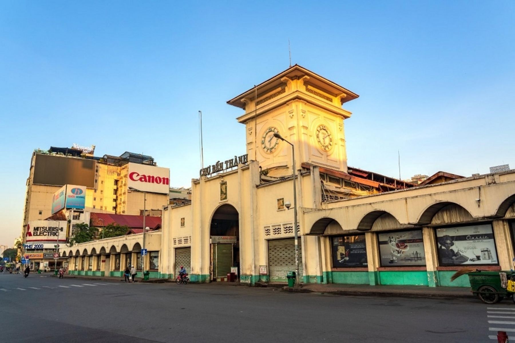 Explore Ben Thanh Market: A Local’s Guide to Saigon’s Most Iconic Market